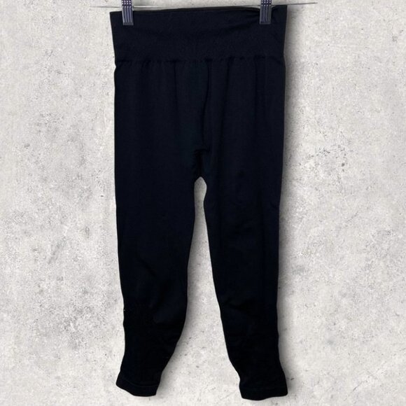 Aerie Chill Play Move Ankle Cut Out Detail Leggings Size Small Black High Rise S - Picture 13 of 15